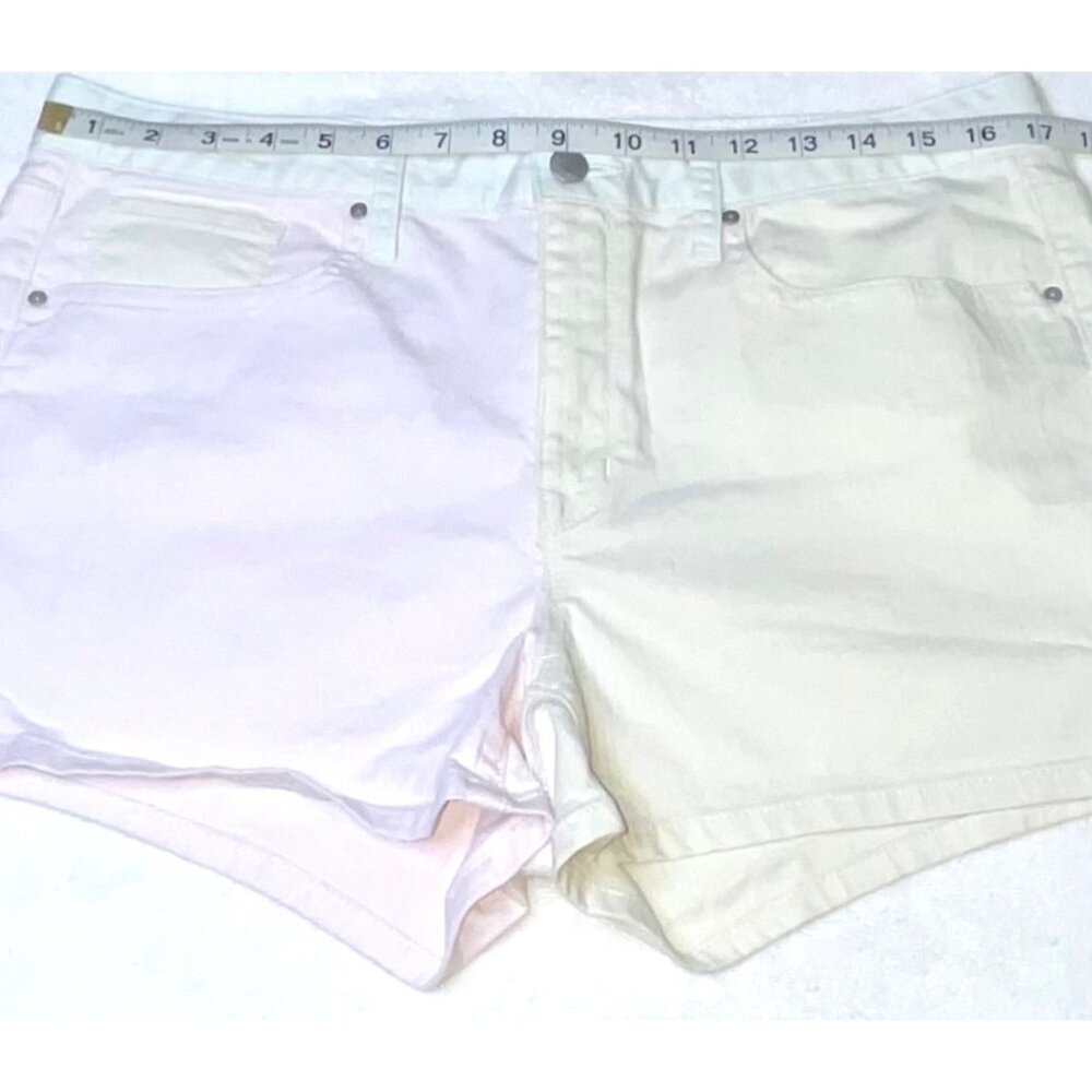 Gap 1969 Two-Tone High-Waisted Slim Shorts 31